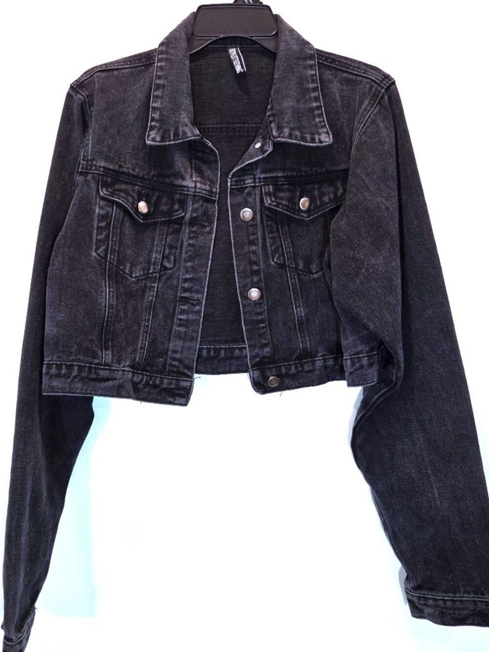 Pretty Little Thing Black Cropped Jean Jacket Size EU 42
